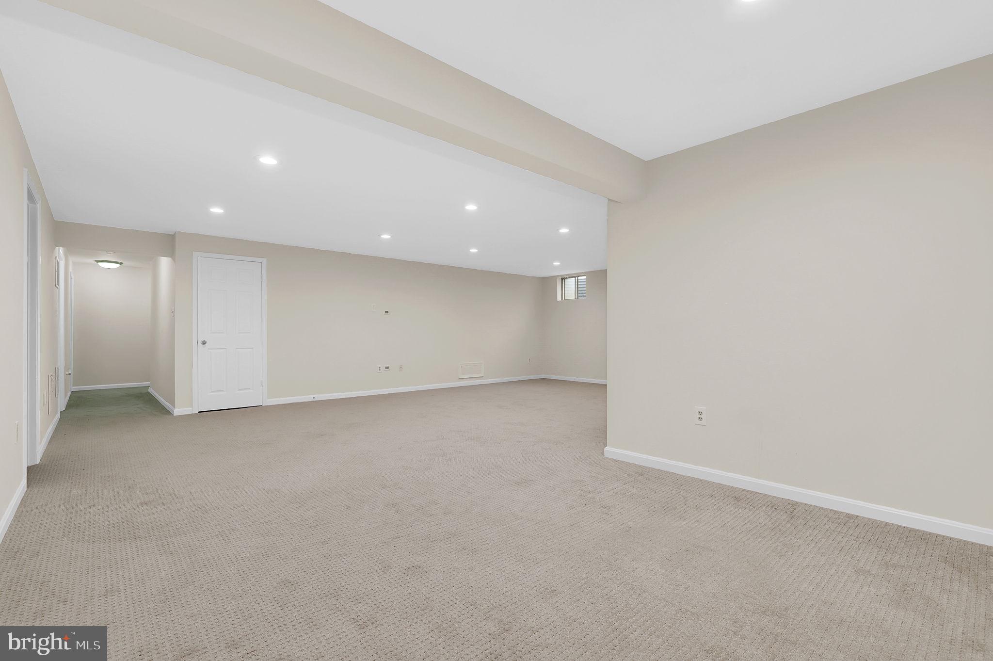 8808 Gingerbread Court Gaithersburg, MD 20877 - Photo 38 of 48