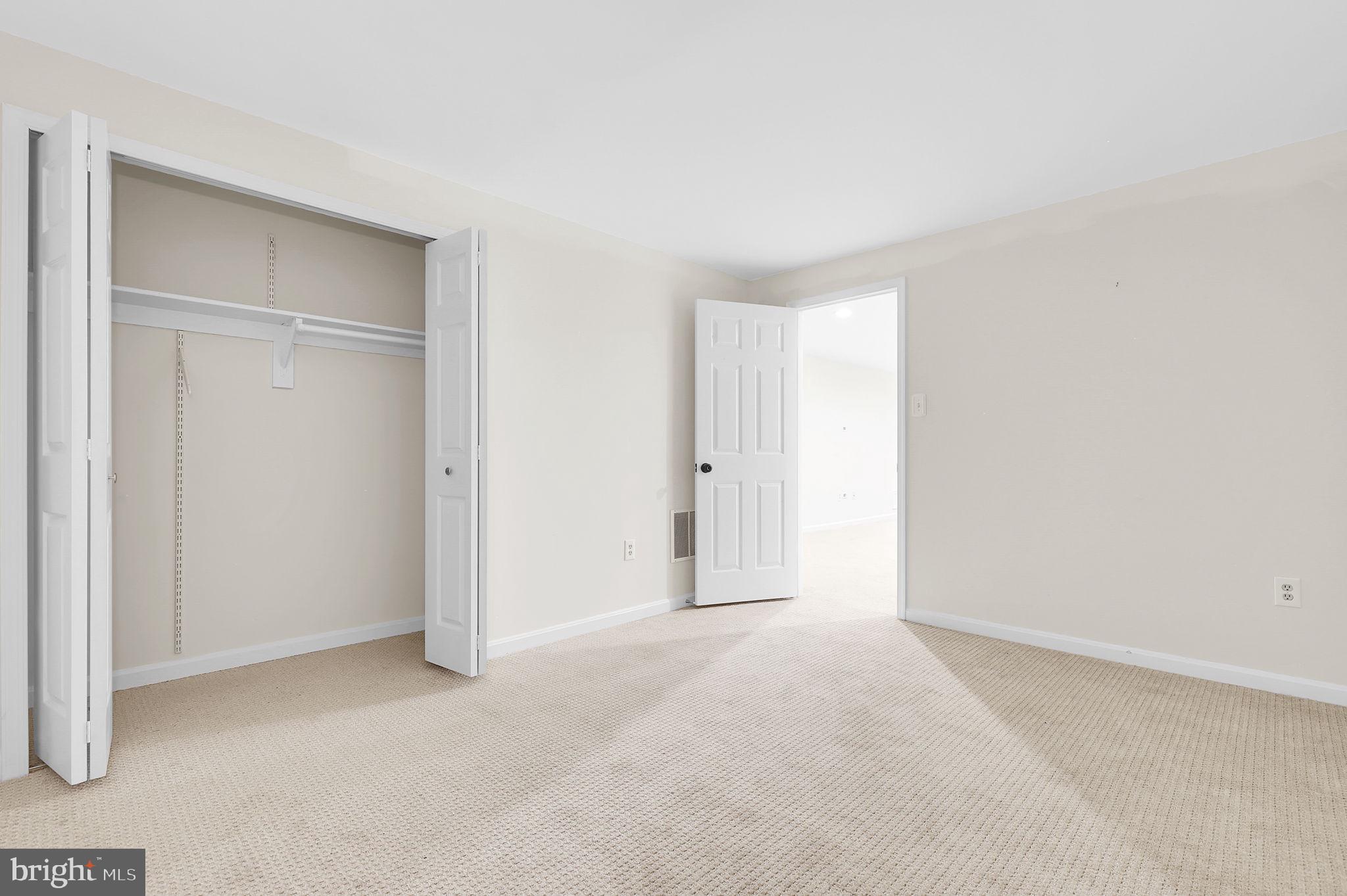 8808 Gingerbread Court Gaithersburg, MD 20877 - Photo 39 of 48