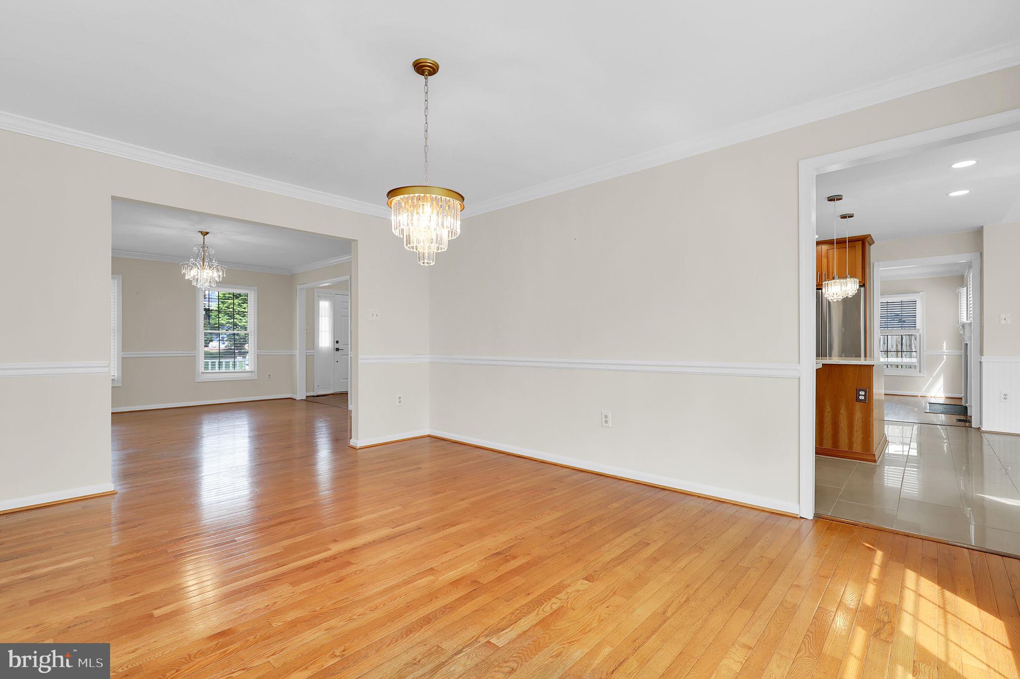 8808 Gingerbread Court Gaithersburg, MD 20877 - Photo 7 of 48