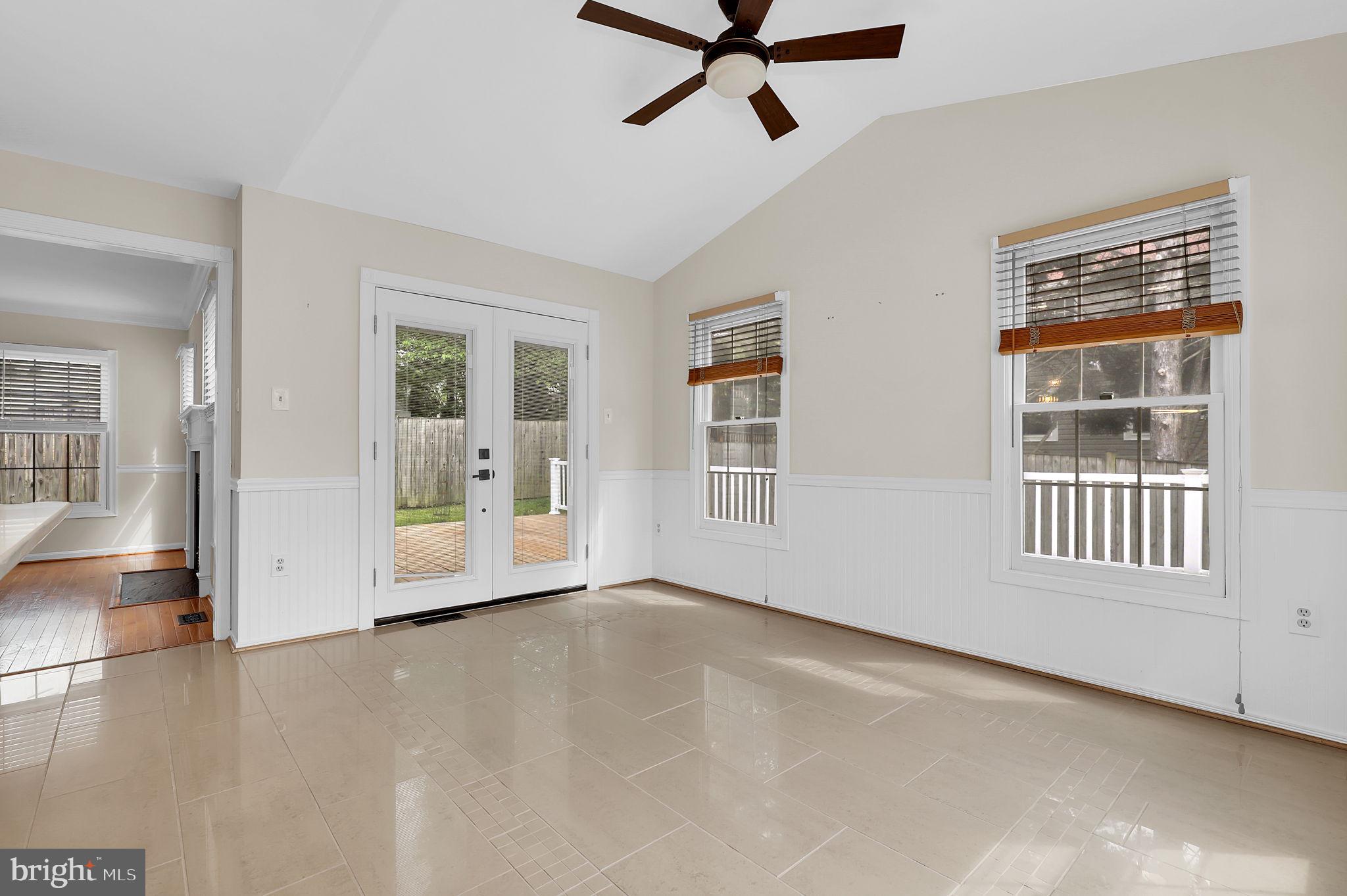 8808 Gingerbread Court Gaithersburg, MD 20877 - Photo 8 of 48