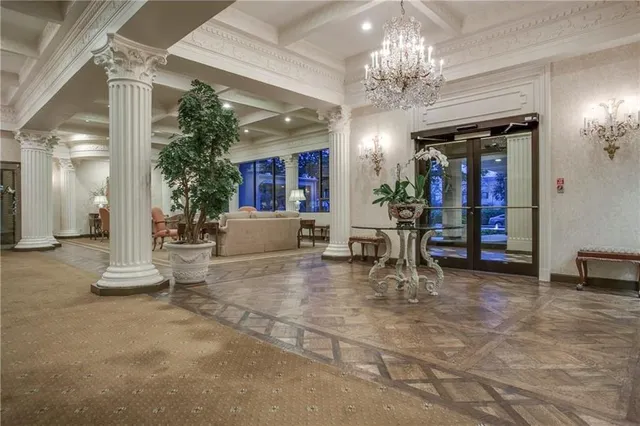 $5,250 | 6335 West Northwest Highway, Unit 411, Dallas, TX 75225