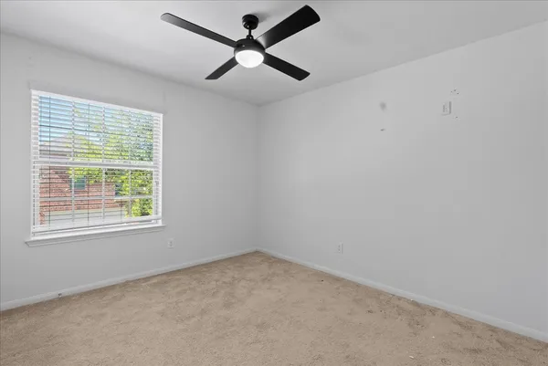 $285,000 | 17114 Amarose Drive, Houston, TX 77090