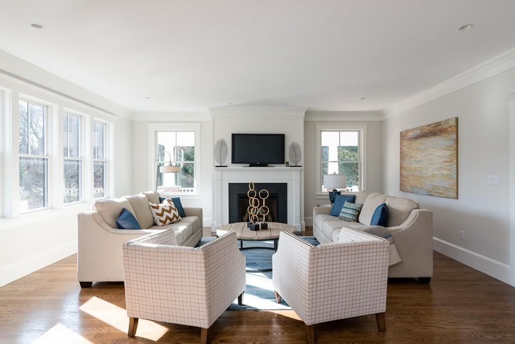 83 Free Street Hingham, MA 02043 - Photo 5 of 28