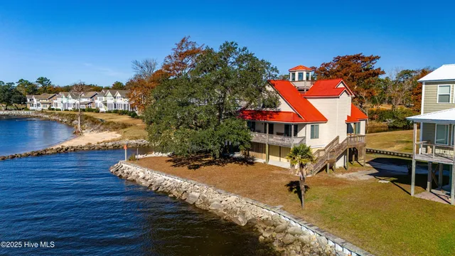 $975,000 | 76 Beach Drive, Minnesott Beach, NC 28510