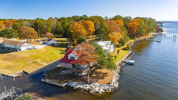 $975,000 | 76 Beach Drive, Minnesott Beach, NC 28510