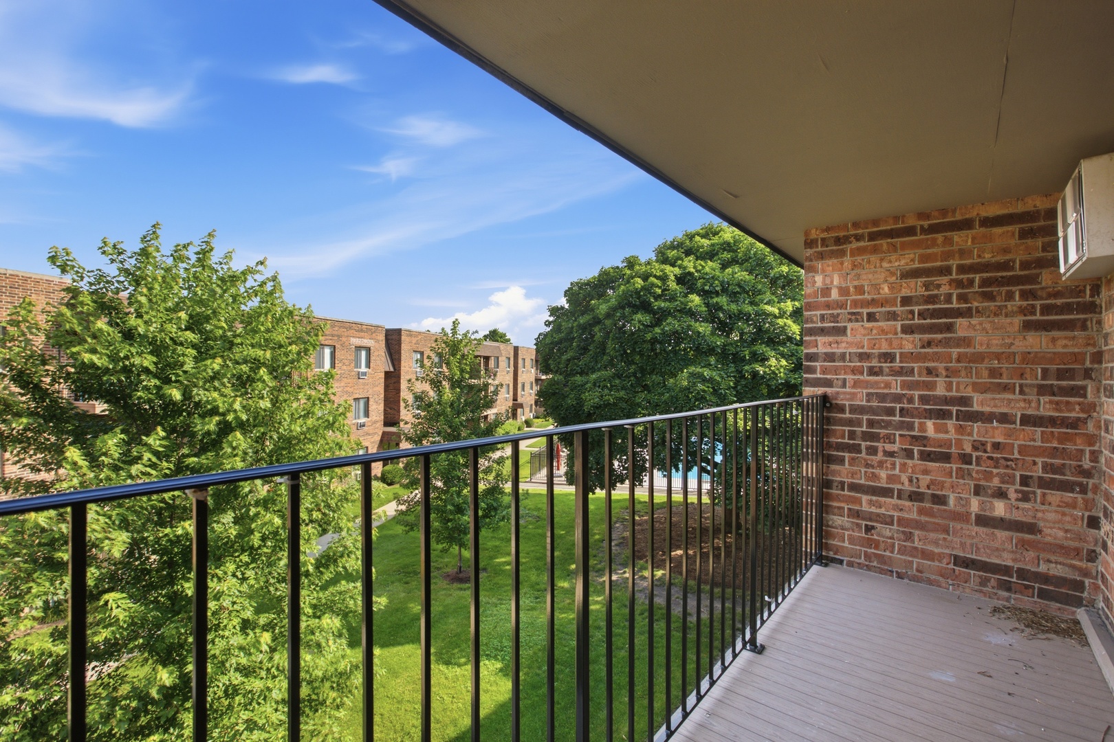 3511 Central Road, Unit 302 Glenview, IL 60025 - Photo 18 of 21