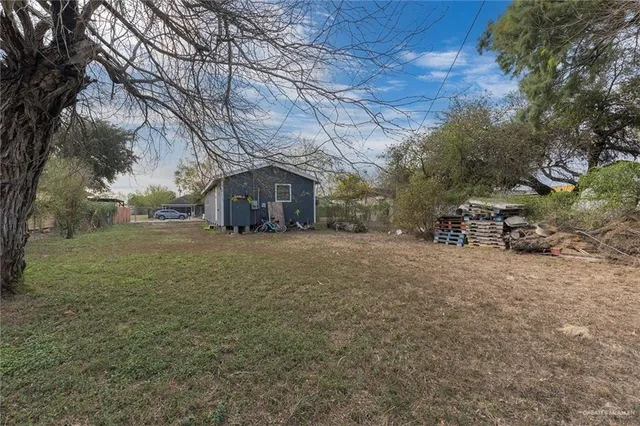 $1,050 | 110 South 12th Street, Donna, TX 78537