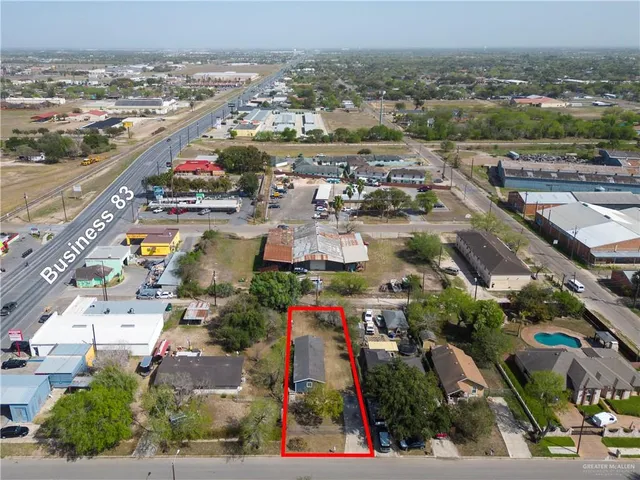 $1,050 | 110 South 12th Street, Donna, TX 78537