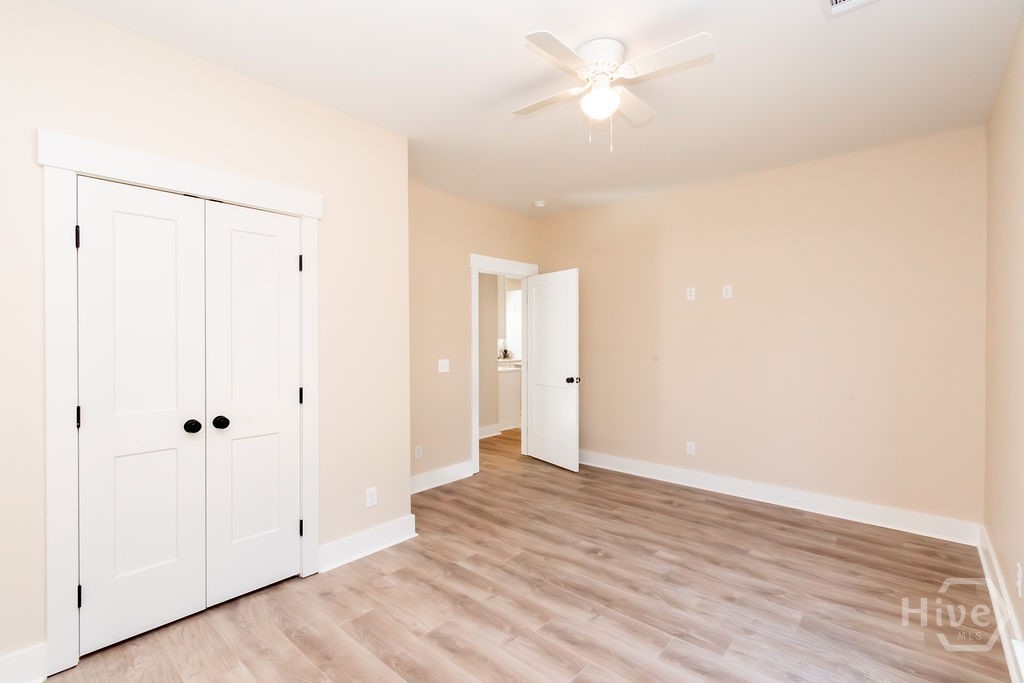 1347 Old Tusculum Road Springfield, GA 31329 - Photo 14 of 32 Guest Room 1