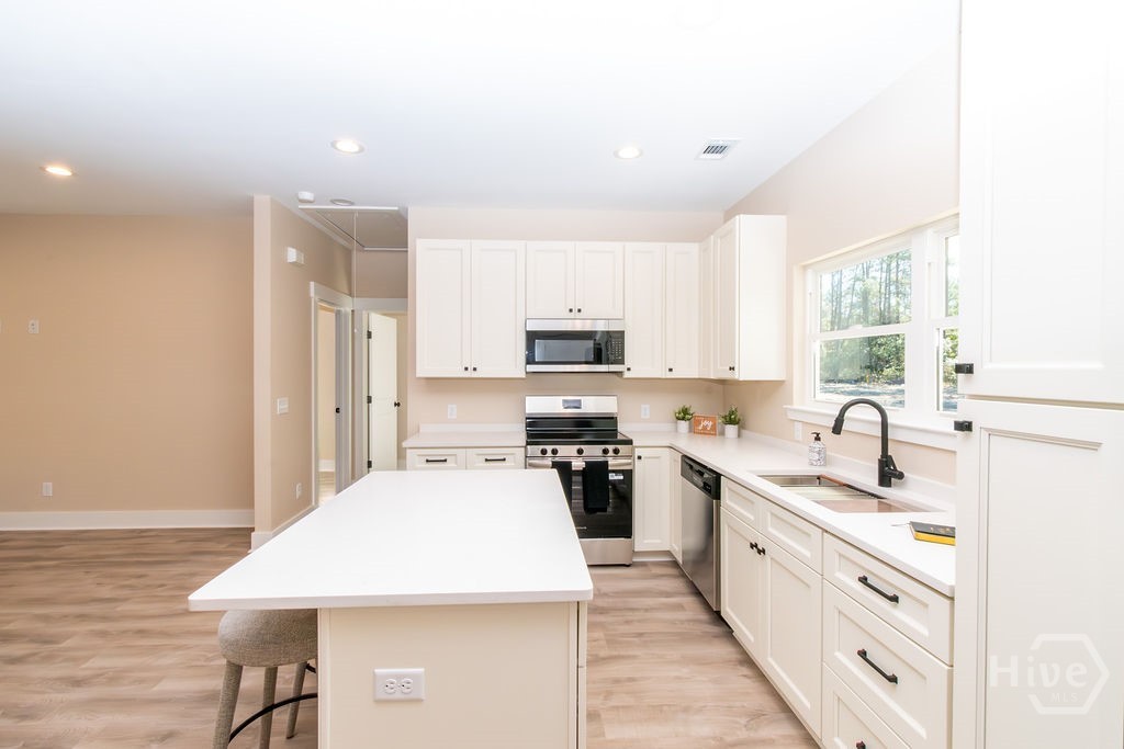 1347 Old Tusculum Road Springfield, GA 31329 - Photo 8 of 32 Quartz Countertops and soft close doors and drawers