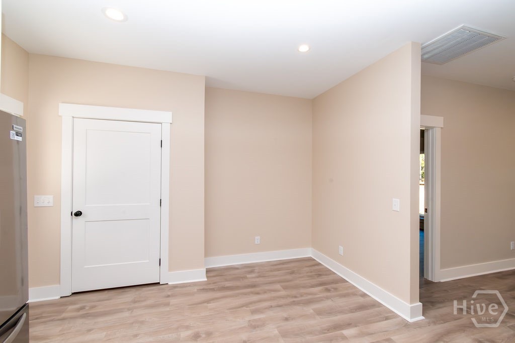1347 Old Tusculum Road Springfield, GA 31329 - Photo 10 of 32 Dining Area
