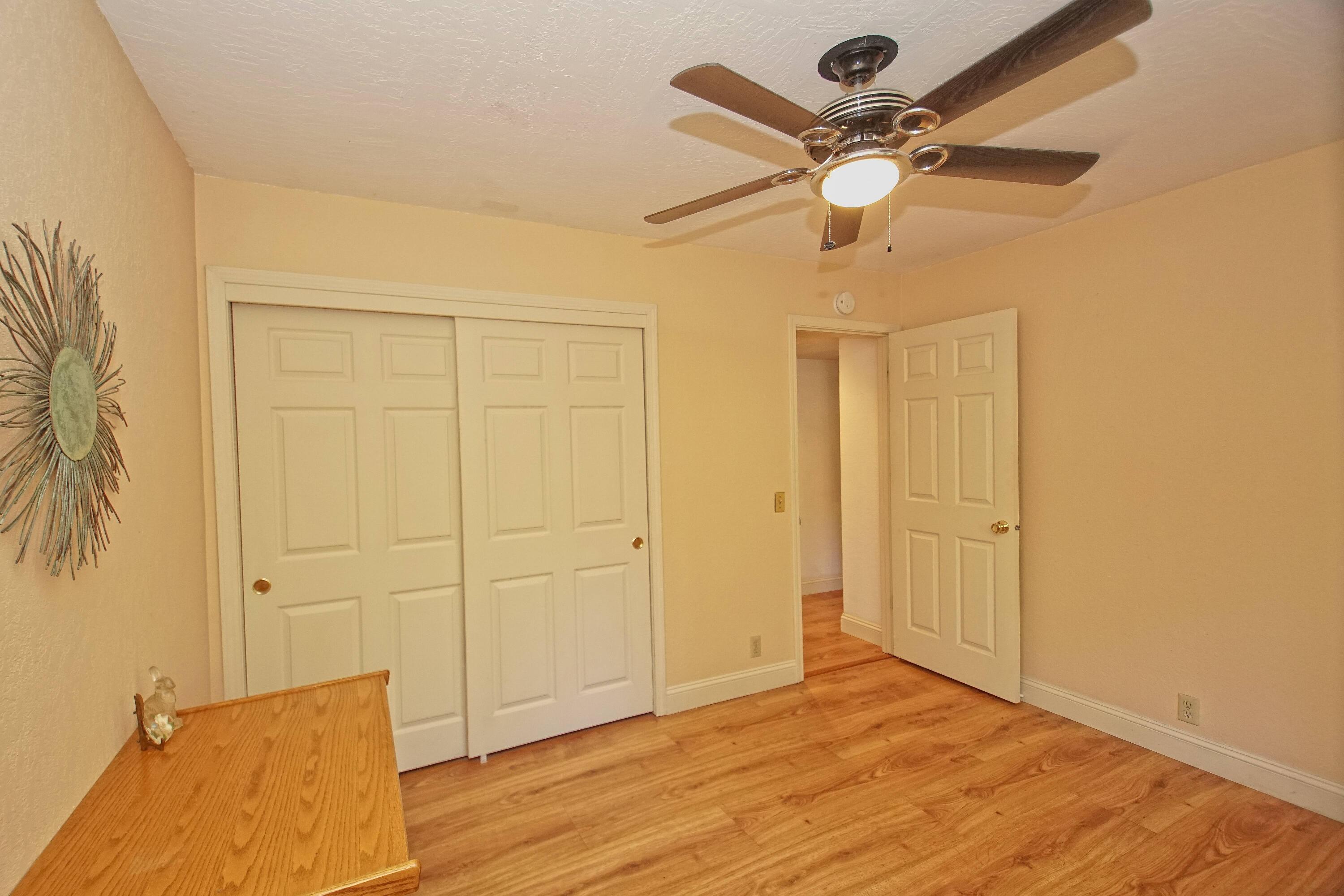 8489 Valley View Road Redding, CA 96001 - Photo 32 of 61 Bedroom 2