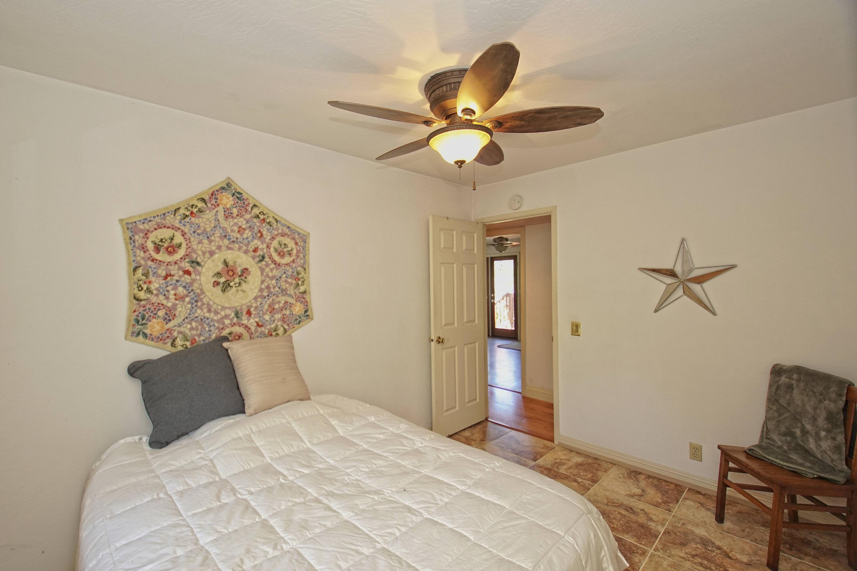 8489 Valley View Road Redding, CA 96001 - Photo 33 of 61 Bedroom 3