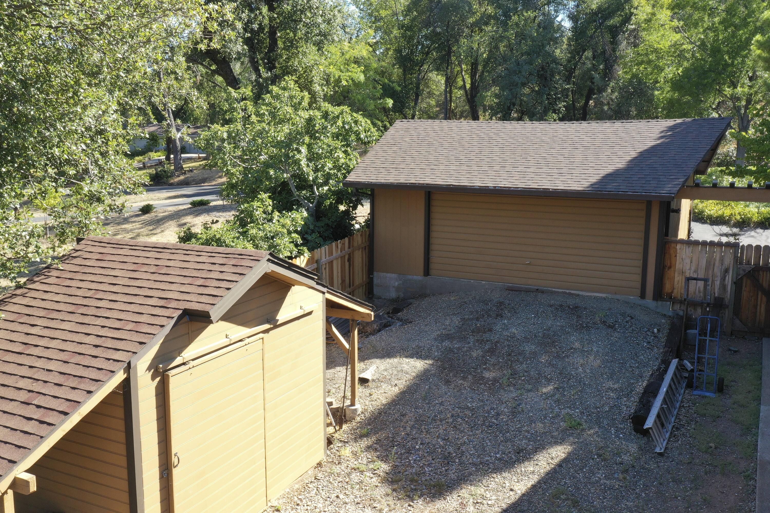 8489 Valley View Road Redding, CA 96001 - Photo 43 of 61 Back Drive-Thru