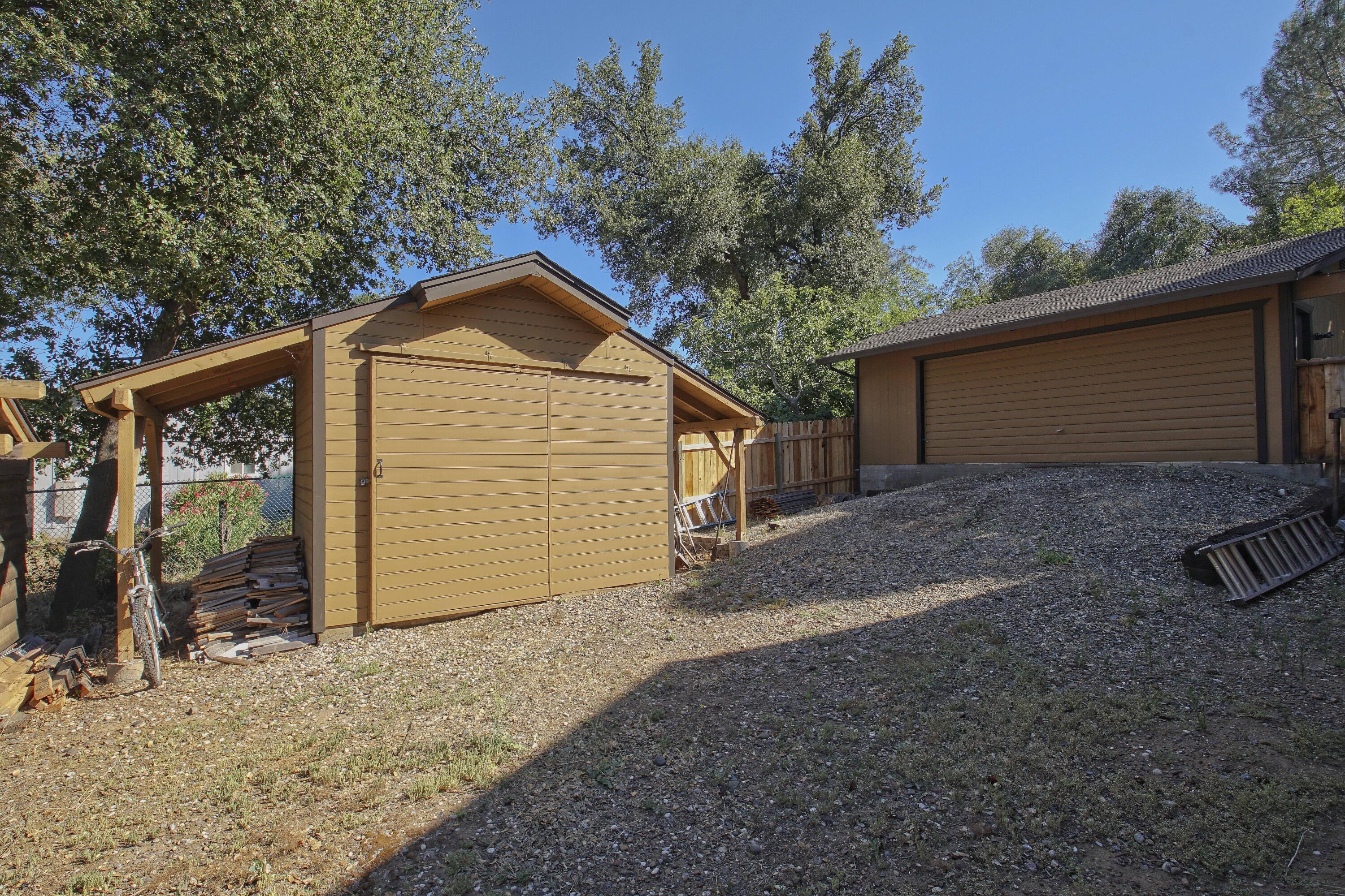 8489 Valley View Road Redding, CA 96001 - Photo 44 of 61 Storage