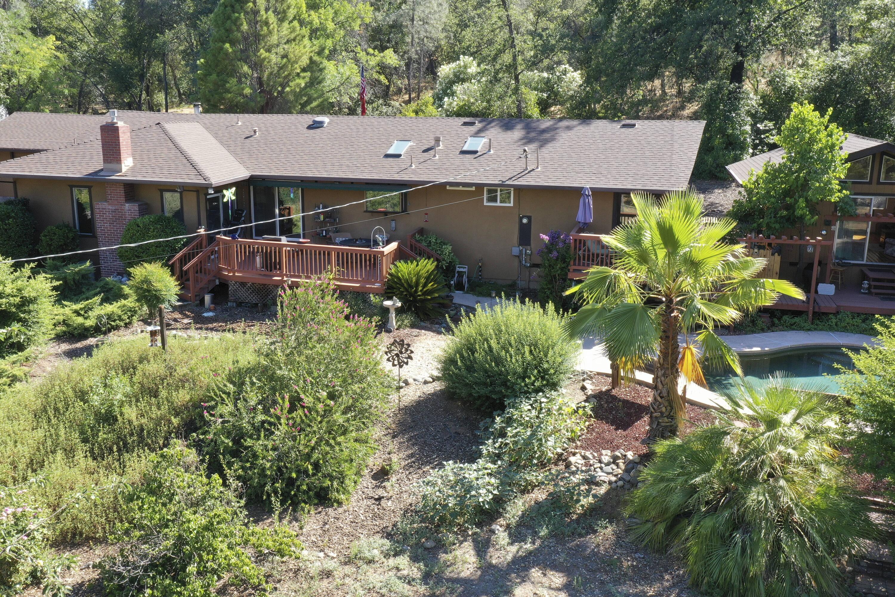 8489 Valley View Road Redding, CA 96001 - Photo 45 of 61 Back
