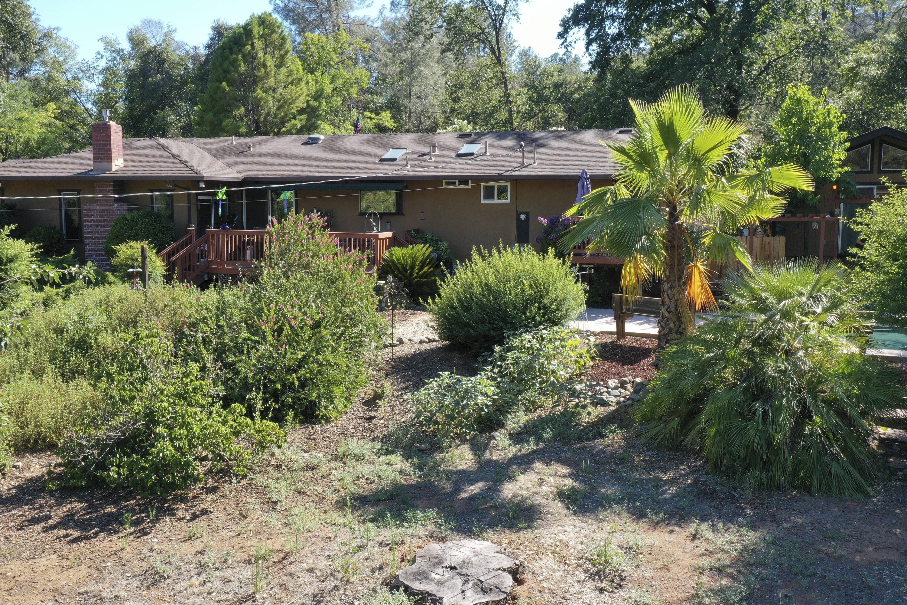 8489 Valley View Road Redding, CA 96001 - Photo 46 of 61 Back