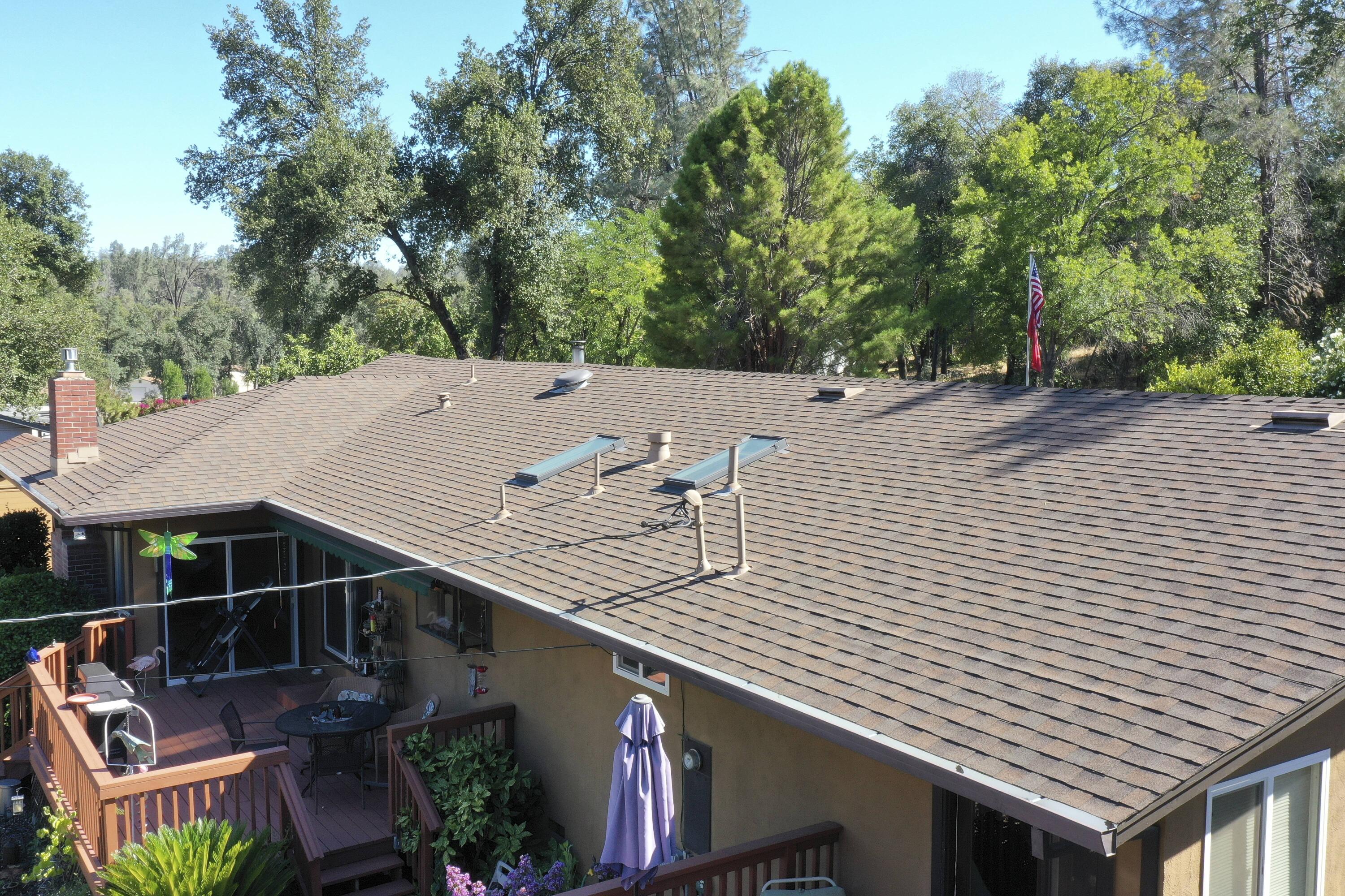 8489 Valley View Road Redding, CA 96001 - Photo 53 of 61 5 years young