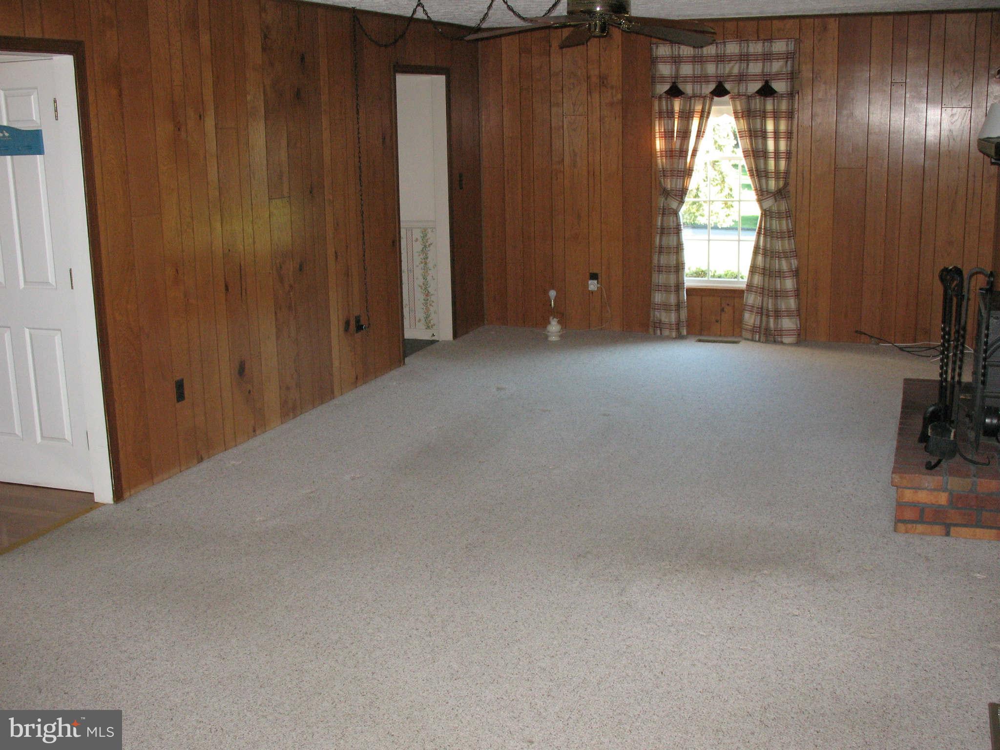 3908 Eland Road Phoenix, MD 21131 - Photo 12 of 28 Family Room 1st floor