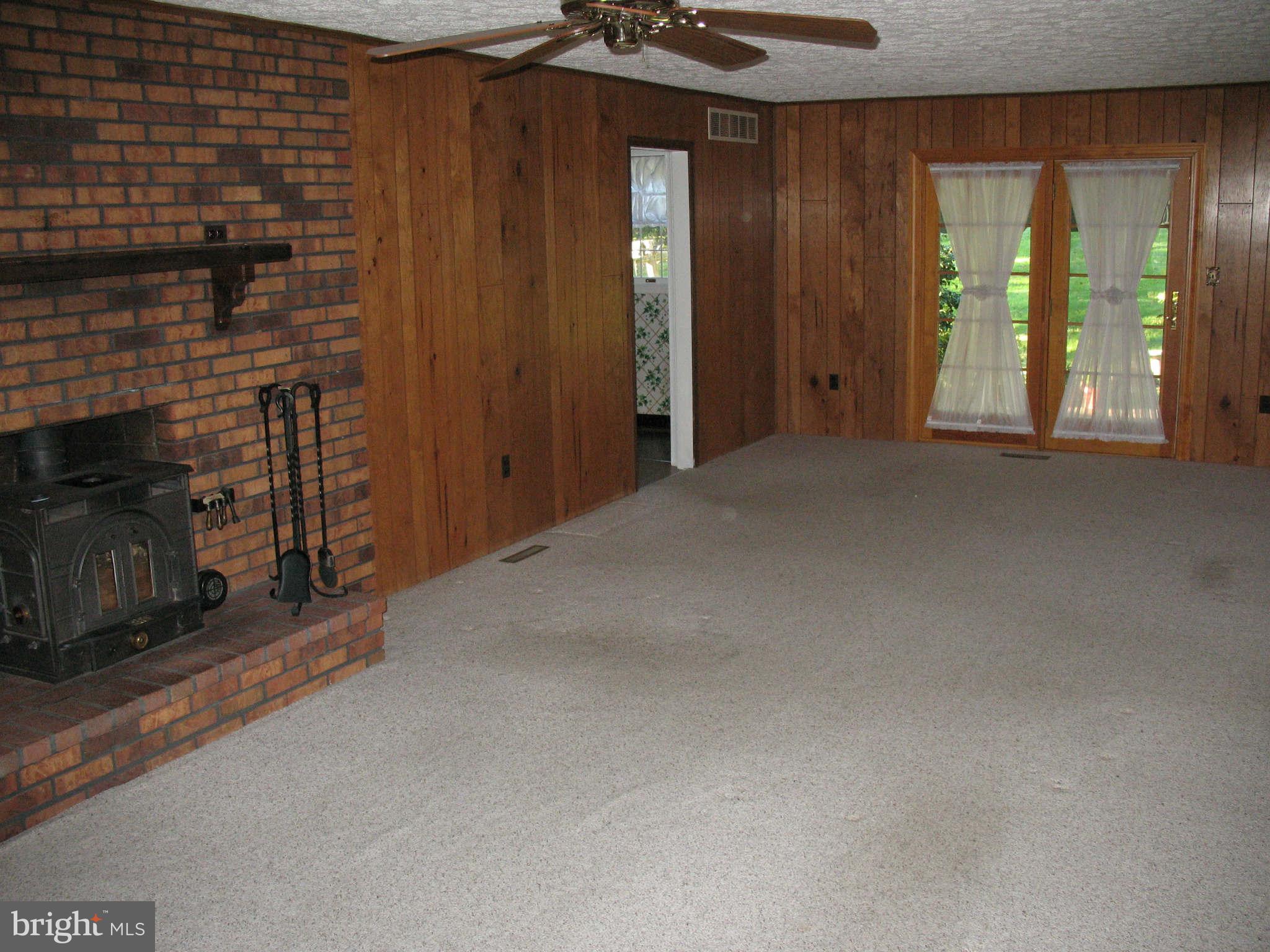 3908 Eland Road Phoenix, MD 21131 - Photo 13 of 28 Family Room 2