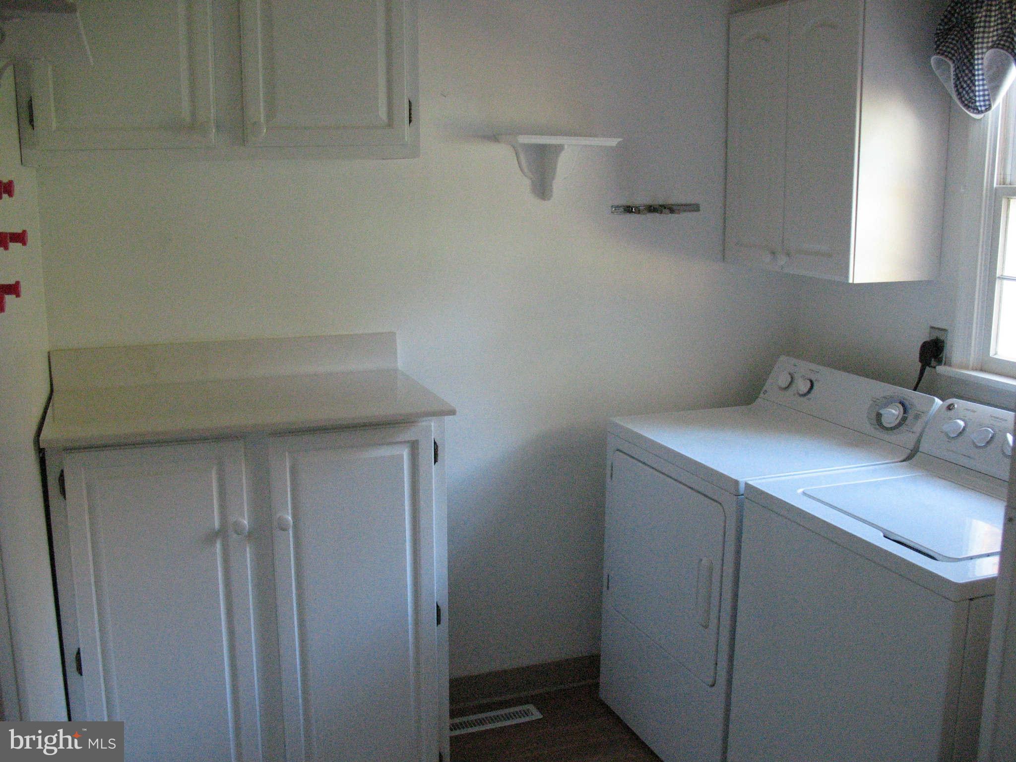 3908 Eland Road Phoenix, MD 21131 - Photo 14 of 28 1st floor Laundry Room