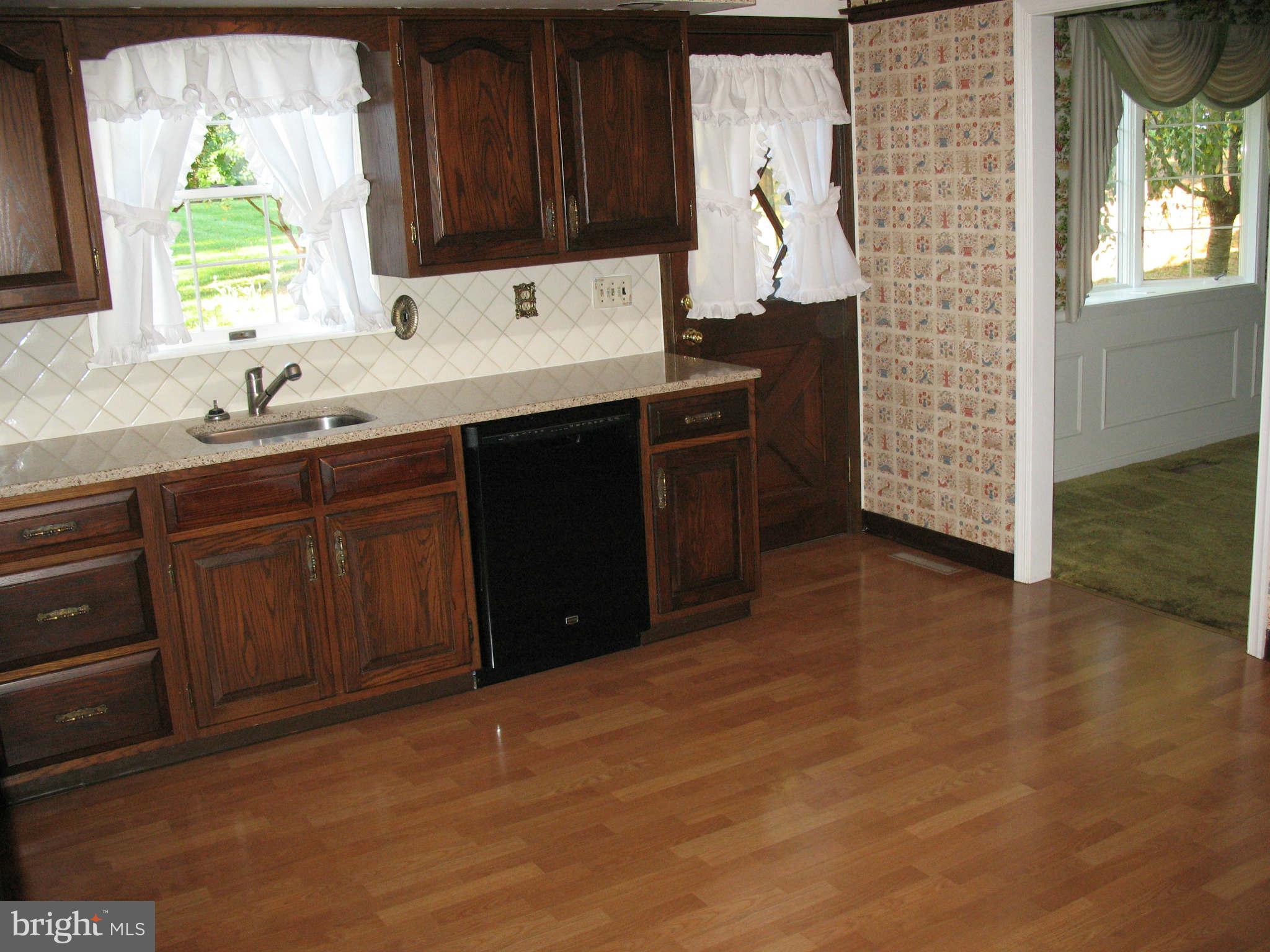 3908 Eland Road Phoenix, MD 21131 - Photo 10 of 28 Kitchen