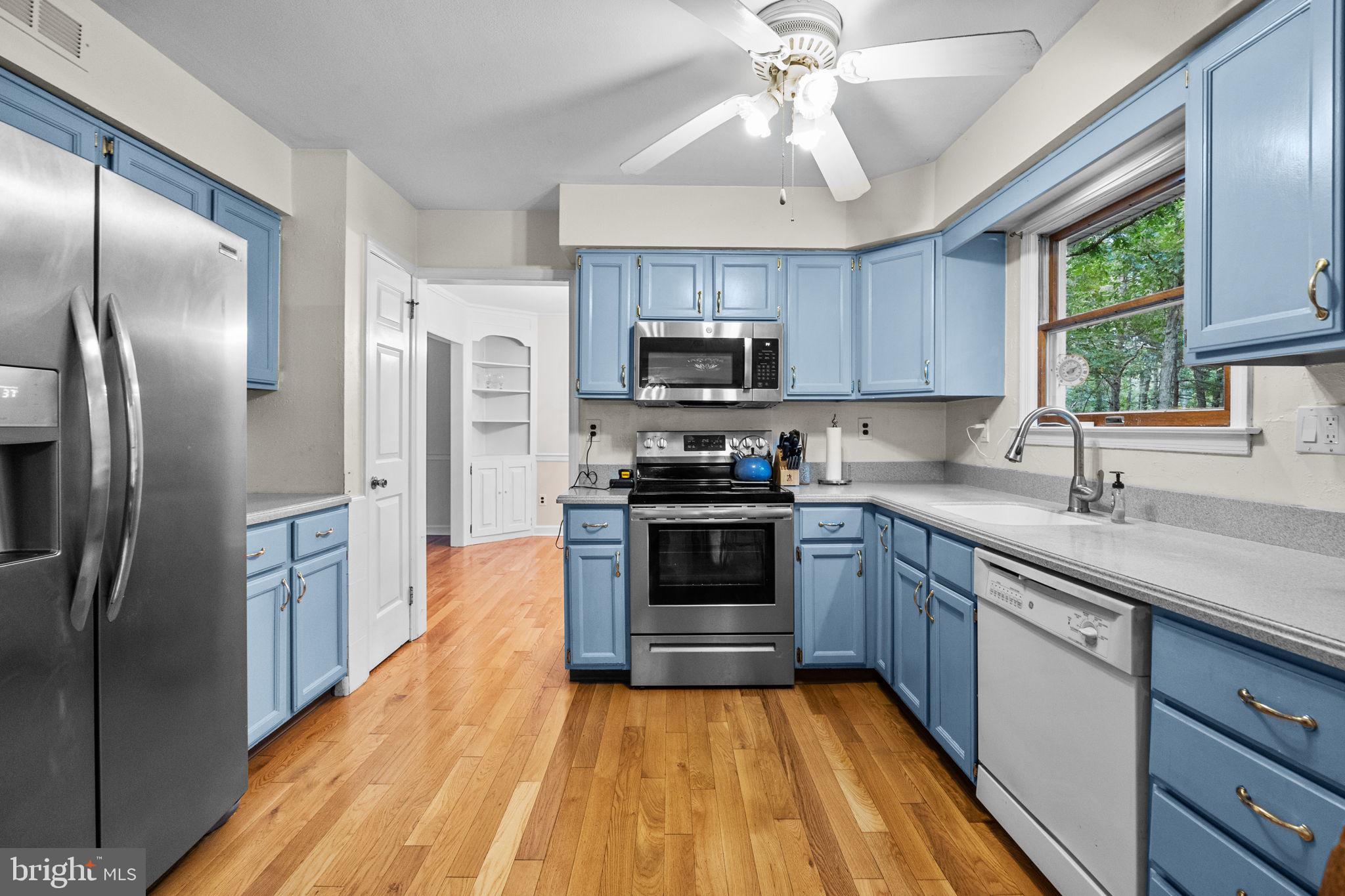 23 Summit Pass Medford, NJ 08055 - Photo 11 of 36