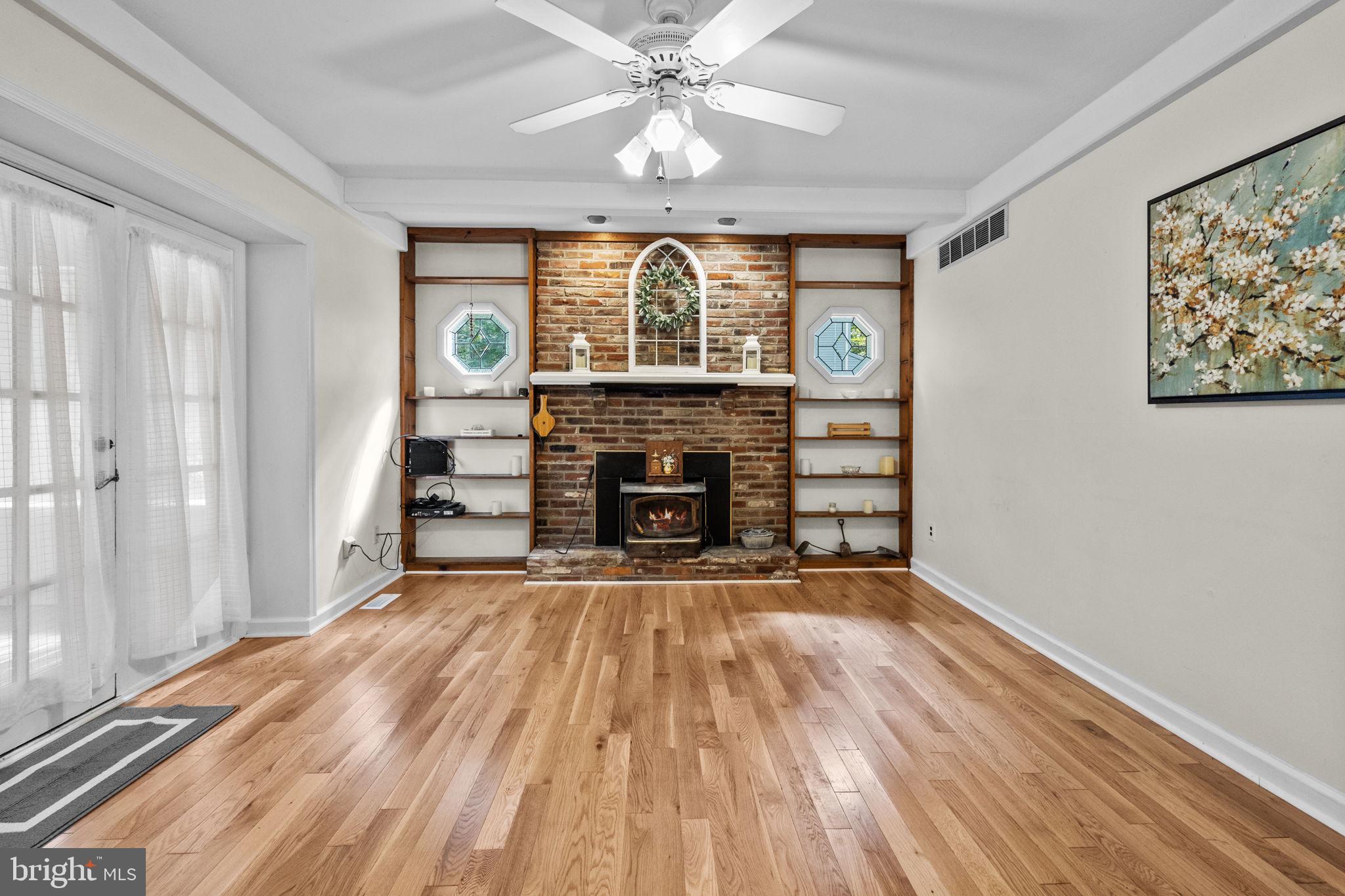 23 Summit Pass Medford, NJ 08055 - Photo 16 of 36