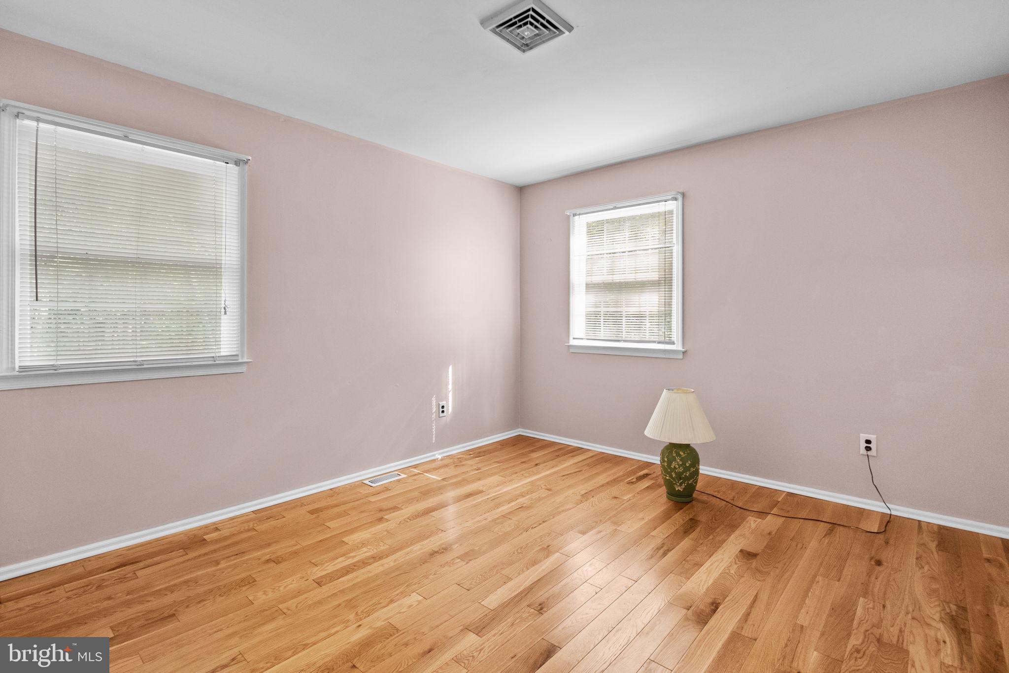 23 Summit Pass Medford, NJ 08055 - Photo 21 of 36