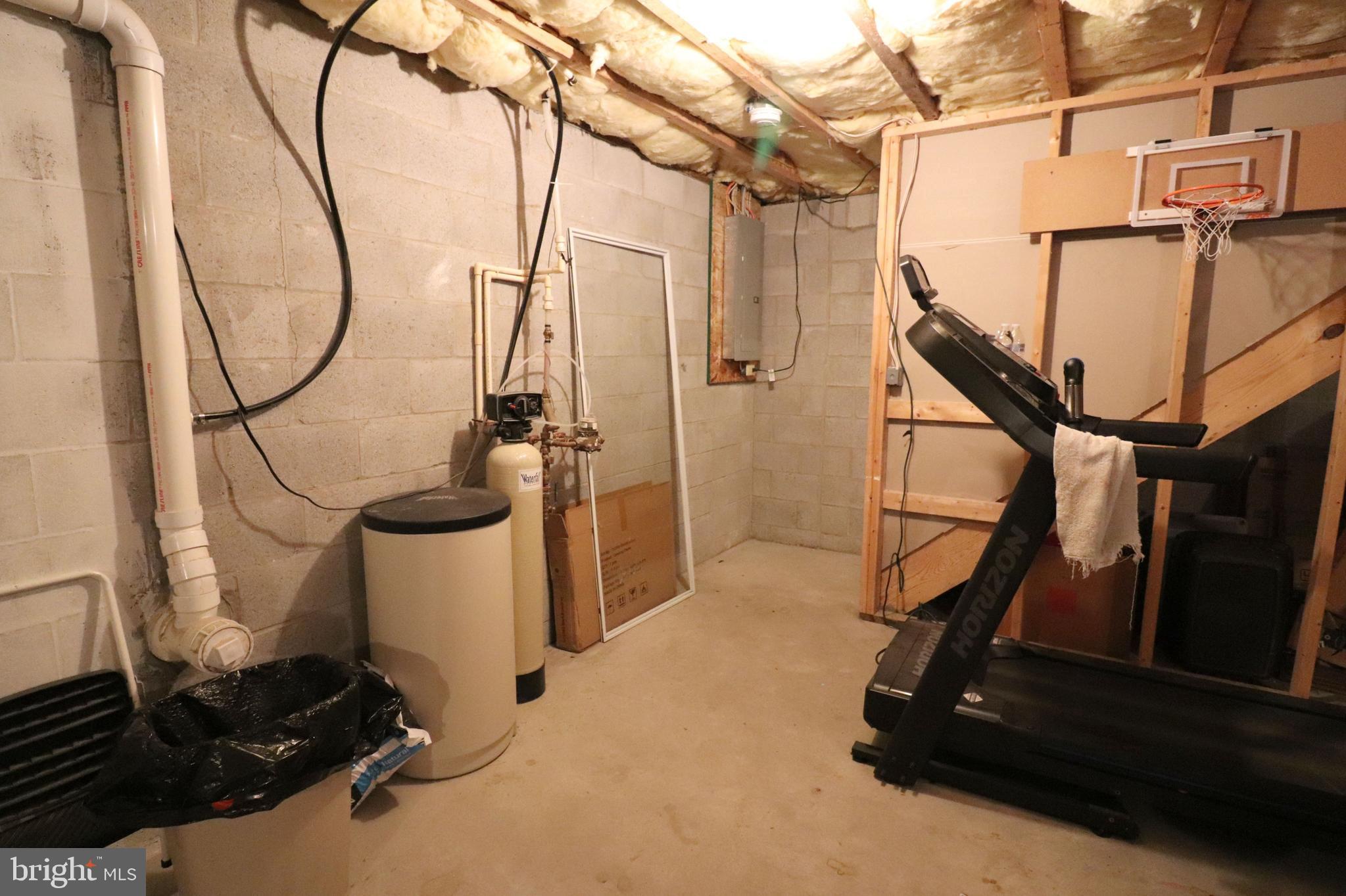 641 Chickadee Drive Lititz, PA 17543 - Photo 29 of 42 a room with gym equipment and shower