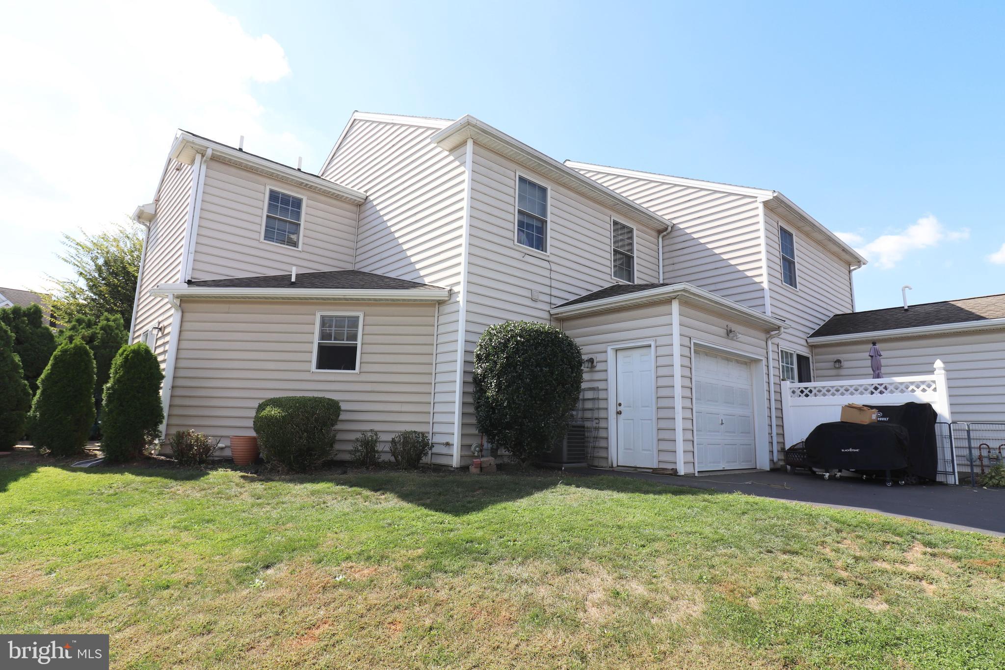 641 Chickadee Drive Lititz, PA 17543 - Photo 3 of 42 a view of a house with backyard