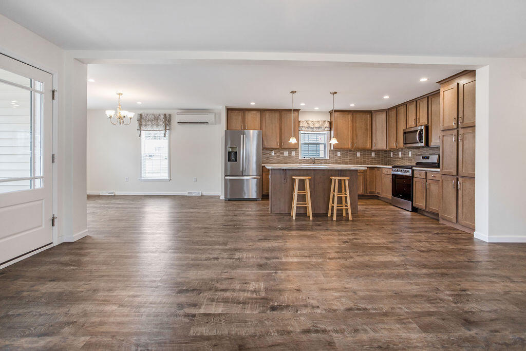 9 David Drive Scarborough, ME 04074 - Photo 5 of 13 Living room