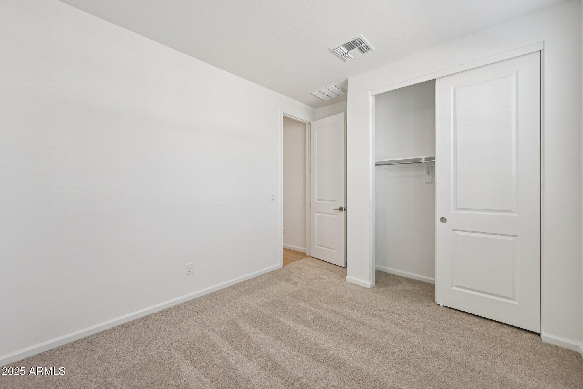 16207 West Bajada Road Surprise, AZ 85387 - Photo 21 of 45 21-web-or-mls-W Bajada Rd-S2310-021