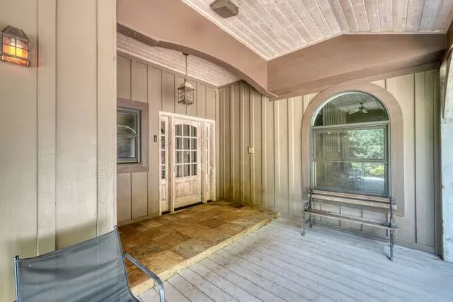 $1,300,000 | 115 Dawsons Lane, Murphy, NC 28906