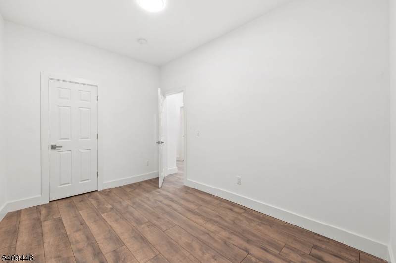 855 South 14th Street, Unit 1 Newark, NJ 07108 - Photo 11 of 29