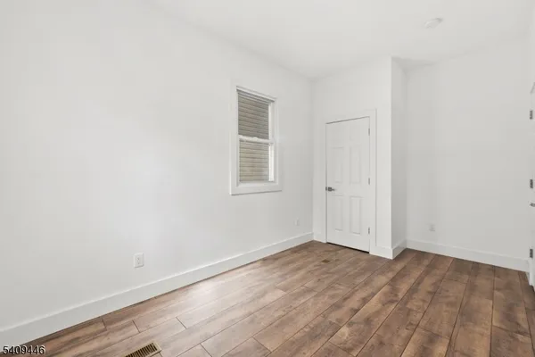 $2,950 | 855 South 14th Street, Unit 1, Newark, NJ 07108