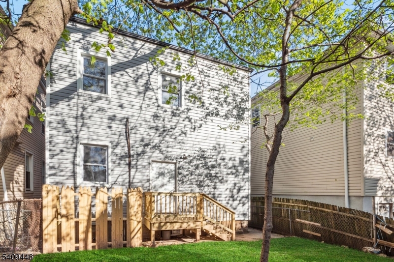 855 South 14th Street, Unit 1 Newark, NJ 07108 - Photo 28 of 29