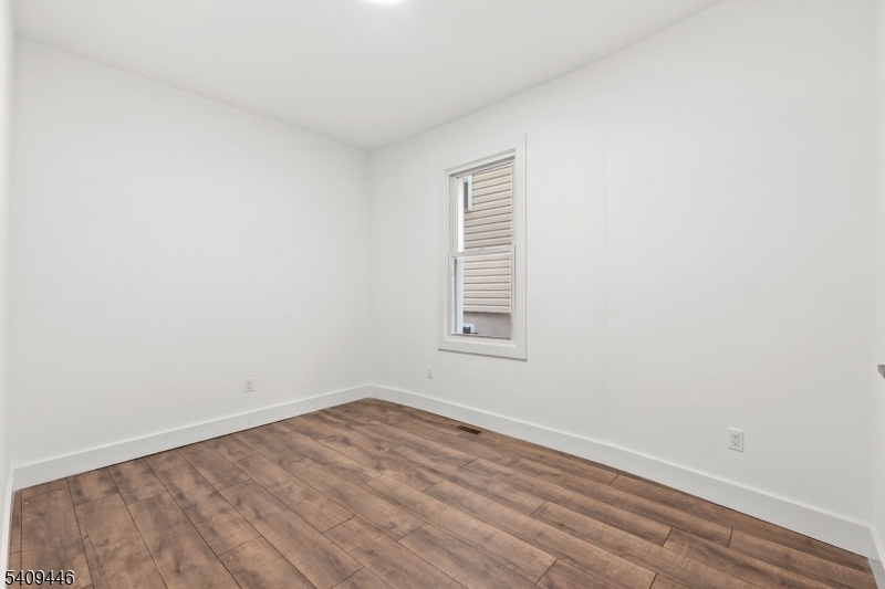 855 South 14th Street, Unit 1 Newark, NJ 07108 - Photo 10 of 29