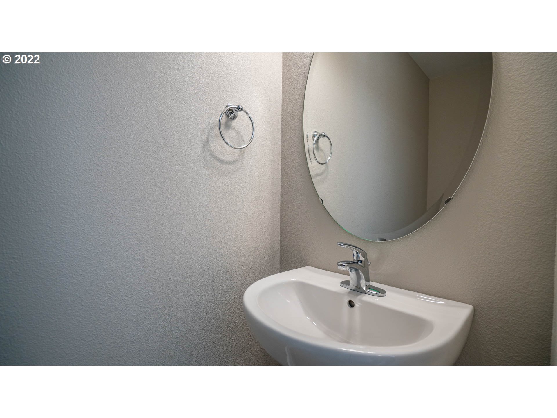 1802 Rees Hill Road Southeast Salem, OR 97306 - Photo 14 of 30 Gallery Image 14