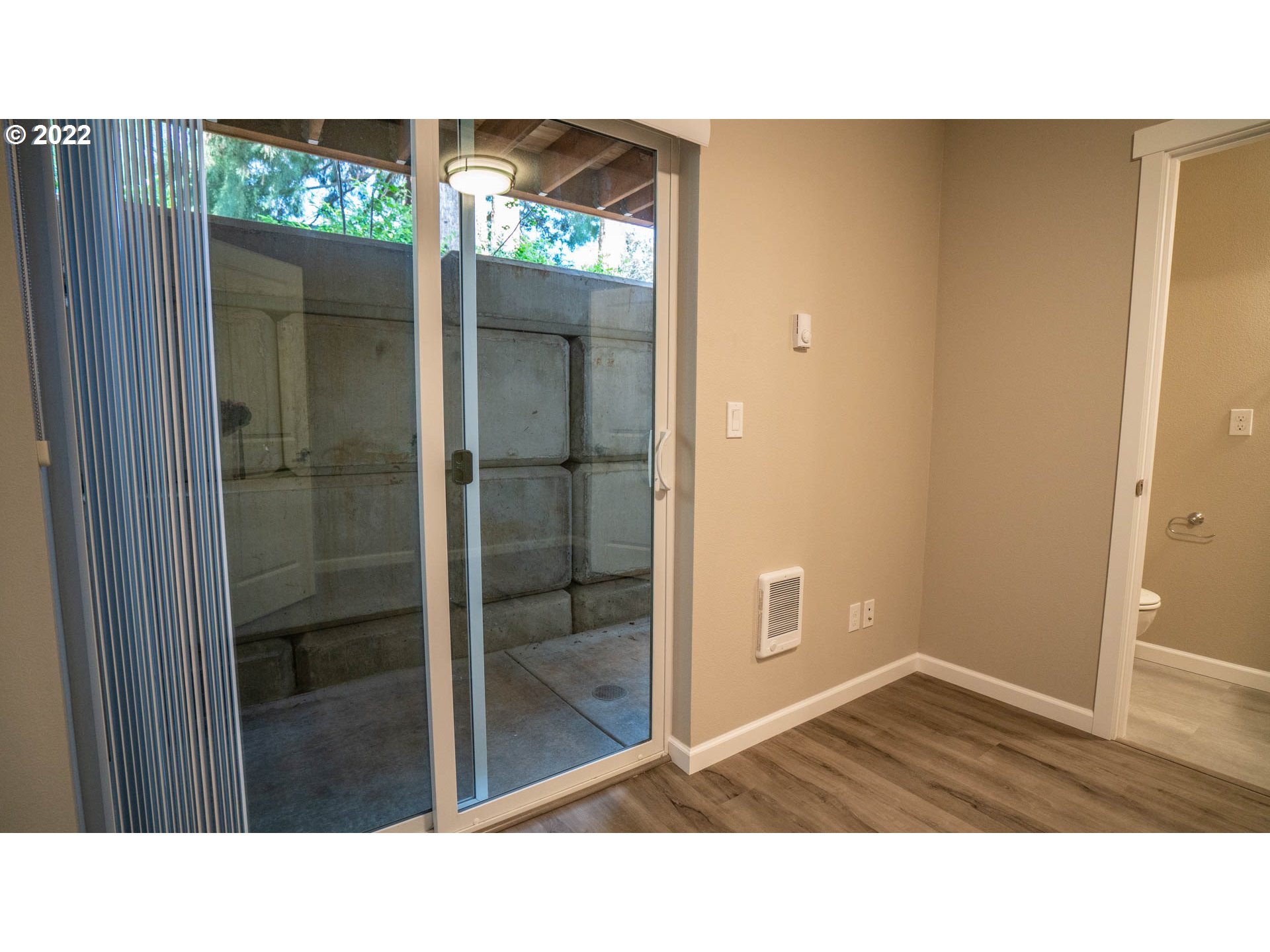 1802 Rees Hill Road Southeast Salem, OR 97306 - Photo 5 of 30 Gallery Image 5