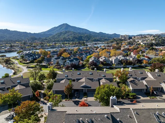 $1,899,000 | 16 Drakes View Circle, Greenbrae, CA 94904