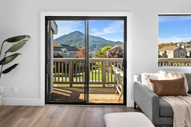 $1,899,000 | 16 Drakes View Circle, Greenbrae, CA 94904