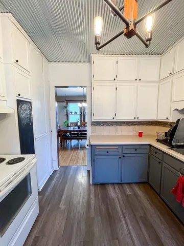 $264,999 | 303 S Park, Albany, WI 53502