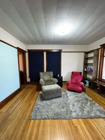 $264,999 | 303 S Park, Albany, WI 53502