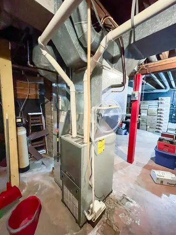 $264,999 | 303 S Park, Albany, WI 53502