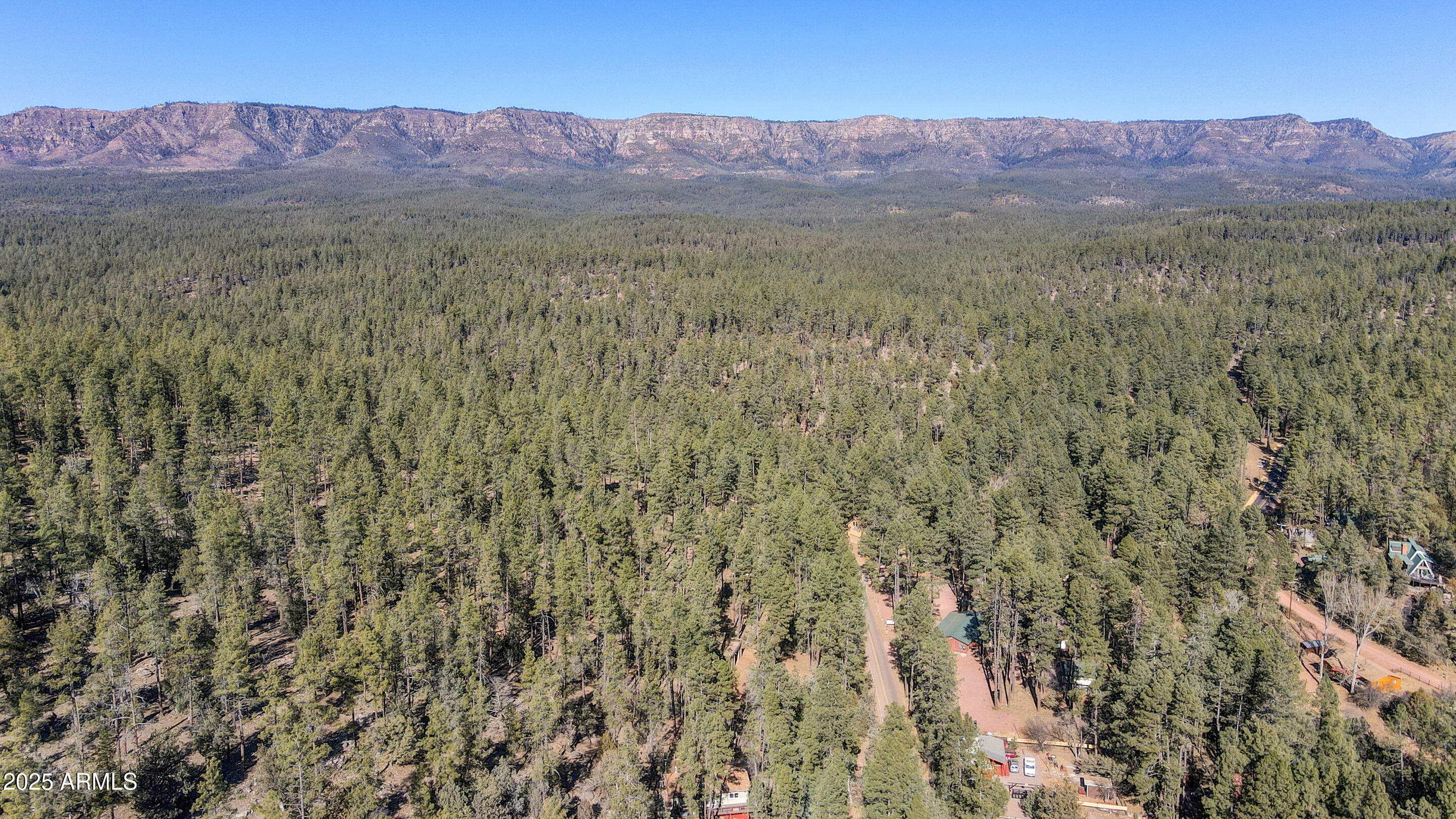 11180 Houston Mesa Road, Unit 77 Payson, AZ 85541 - Photo 7 of 11 a view of a lush green field