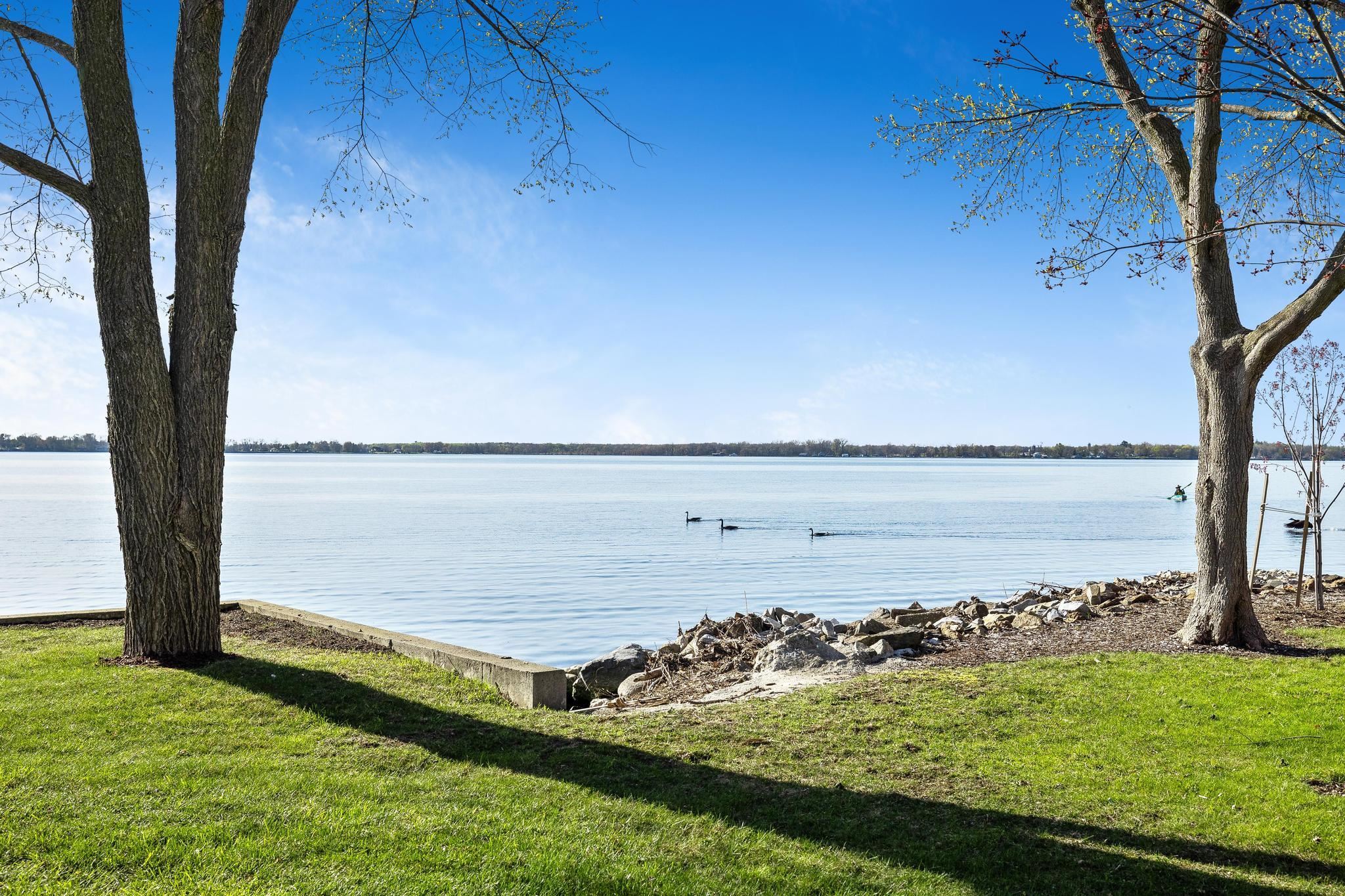 276 The Pines Georgia, VT 05478 - Photo 5 of 40