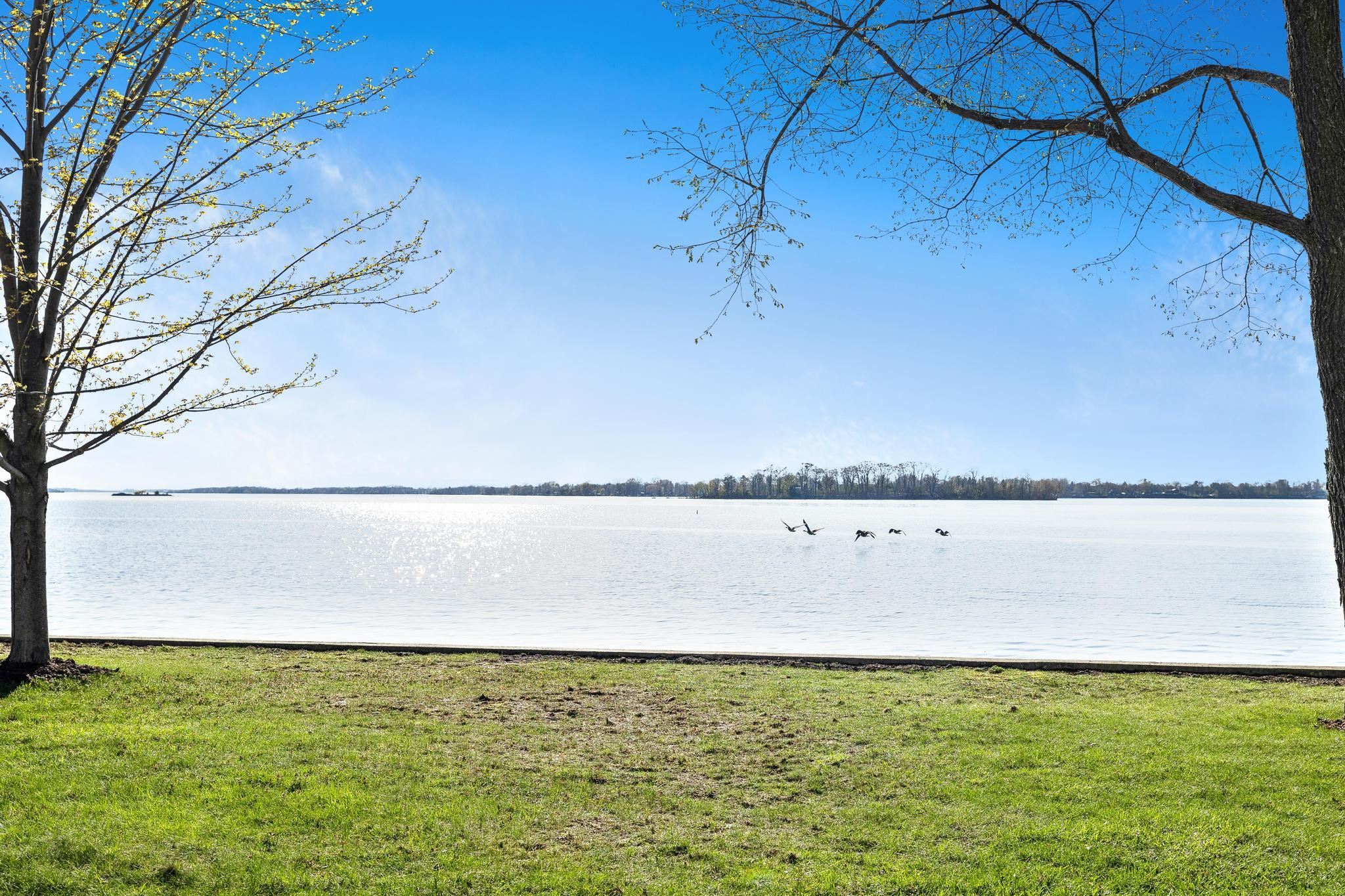 276 The Pines Georgia, VT 05478 - Photo 7 of 40