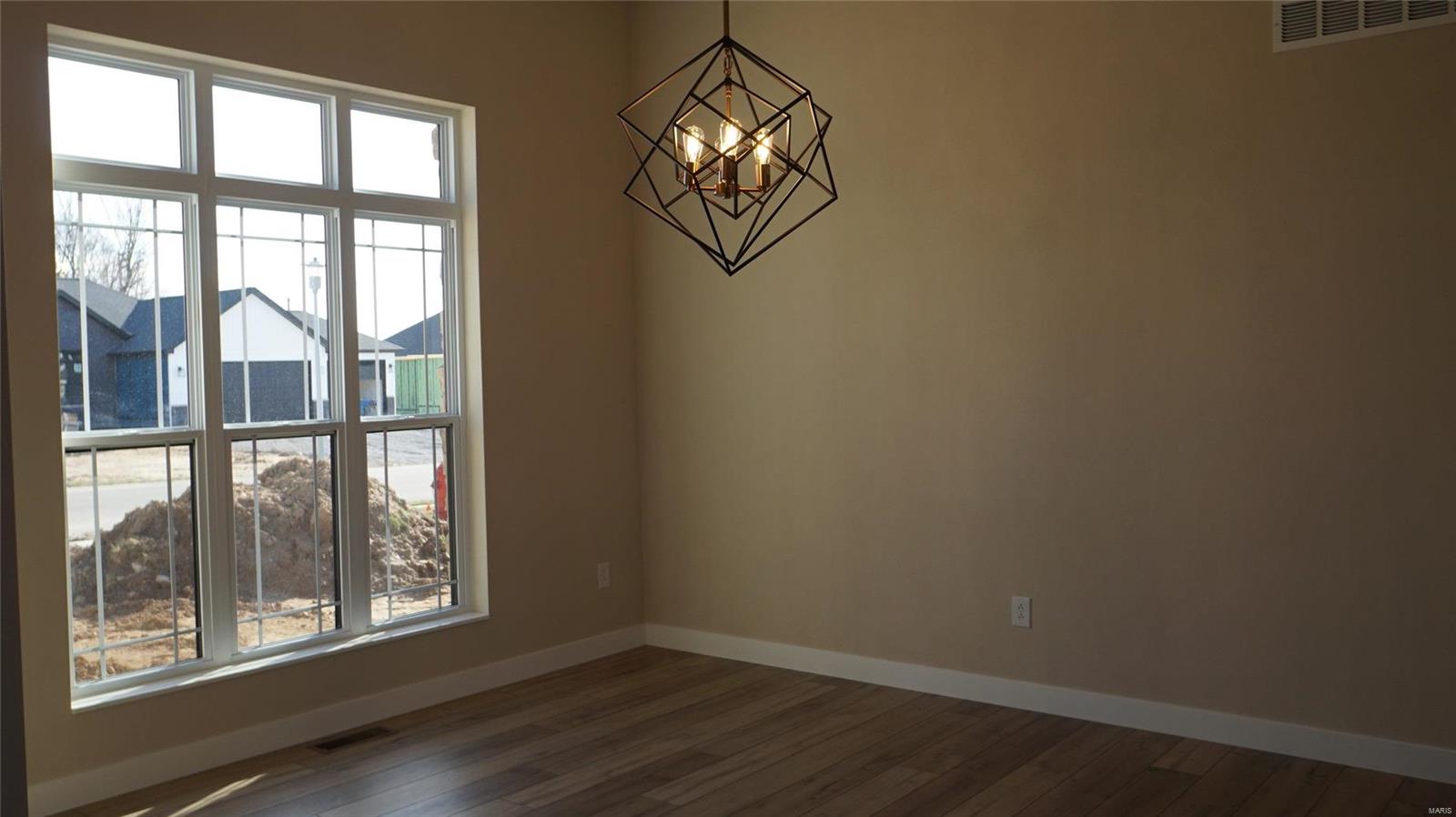 457 Hayden Drive Waterloo, IL 62298 - Photo 10 of 26 Gallery Image 10