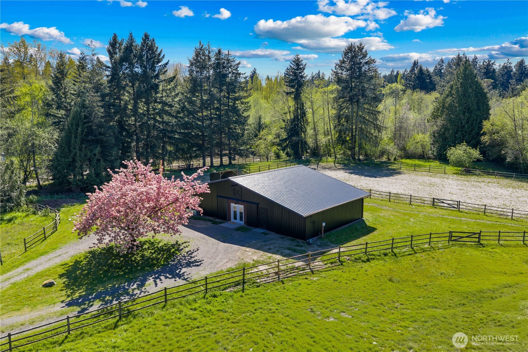 7200 Northeast Day Road West Bainbridge Island, WA 98110 - Photo 18 of 40